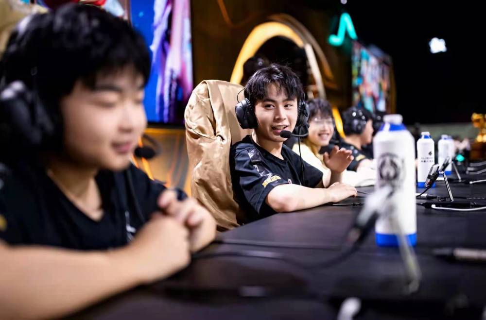 英雄联盟LEC2022夏季赛最佳阵容，雄狮崛起？